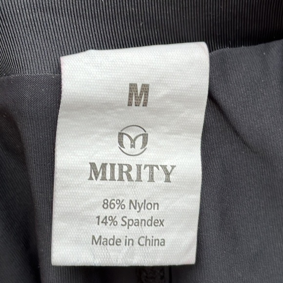 Black Skater Pleated Flowy Shorts Casual Size M - Picture 5 of 6